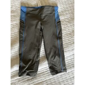 Ivivva by Lululemon grey and blue children’s leggings with pocket-7